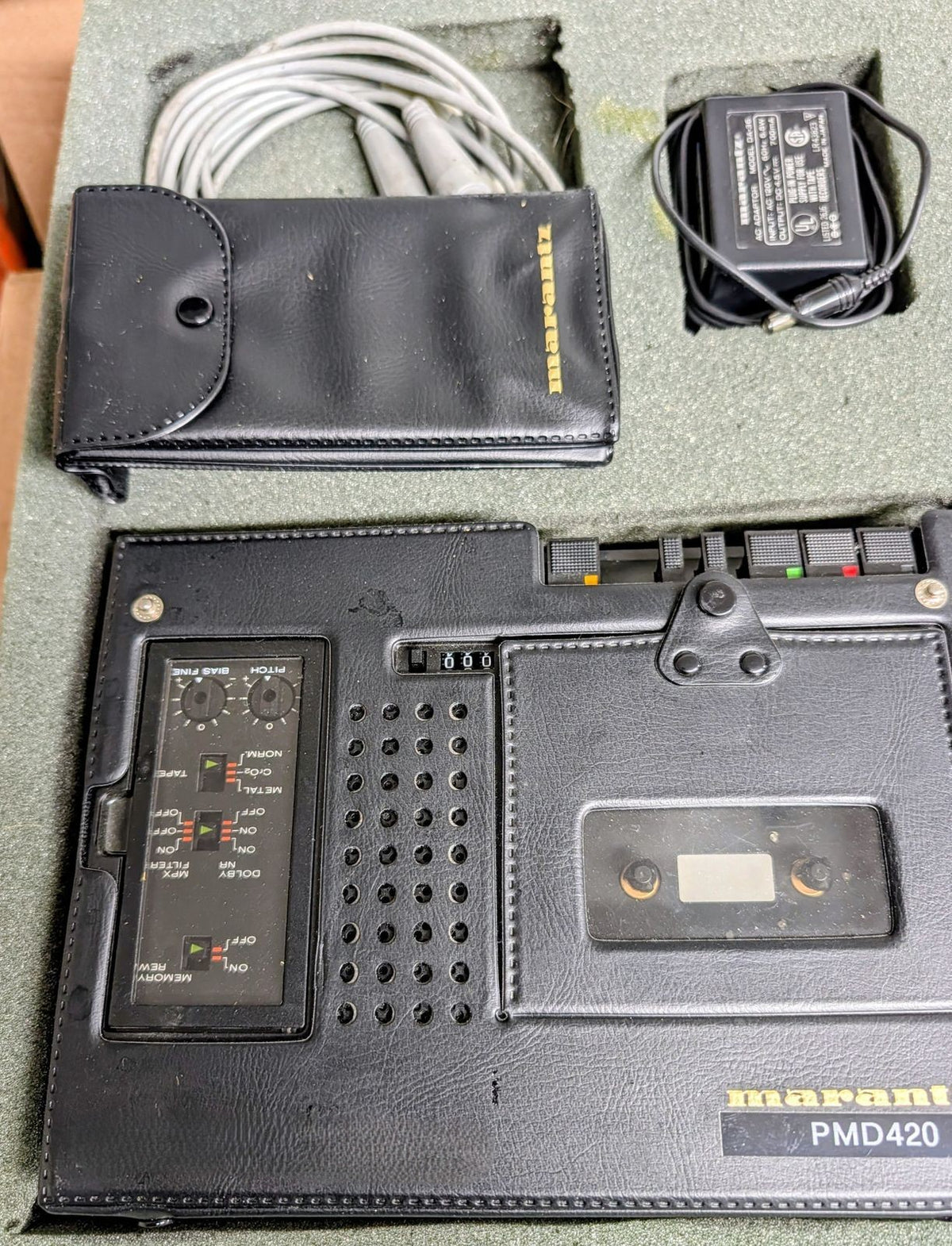 Marantz PMD420 Portable Stereo Cassette Recorder – photo 2 of 4