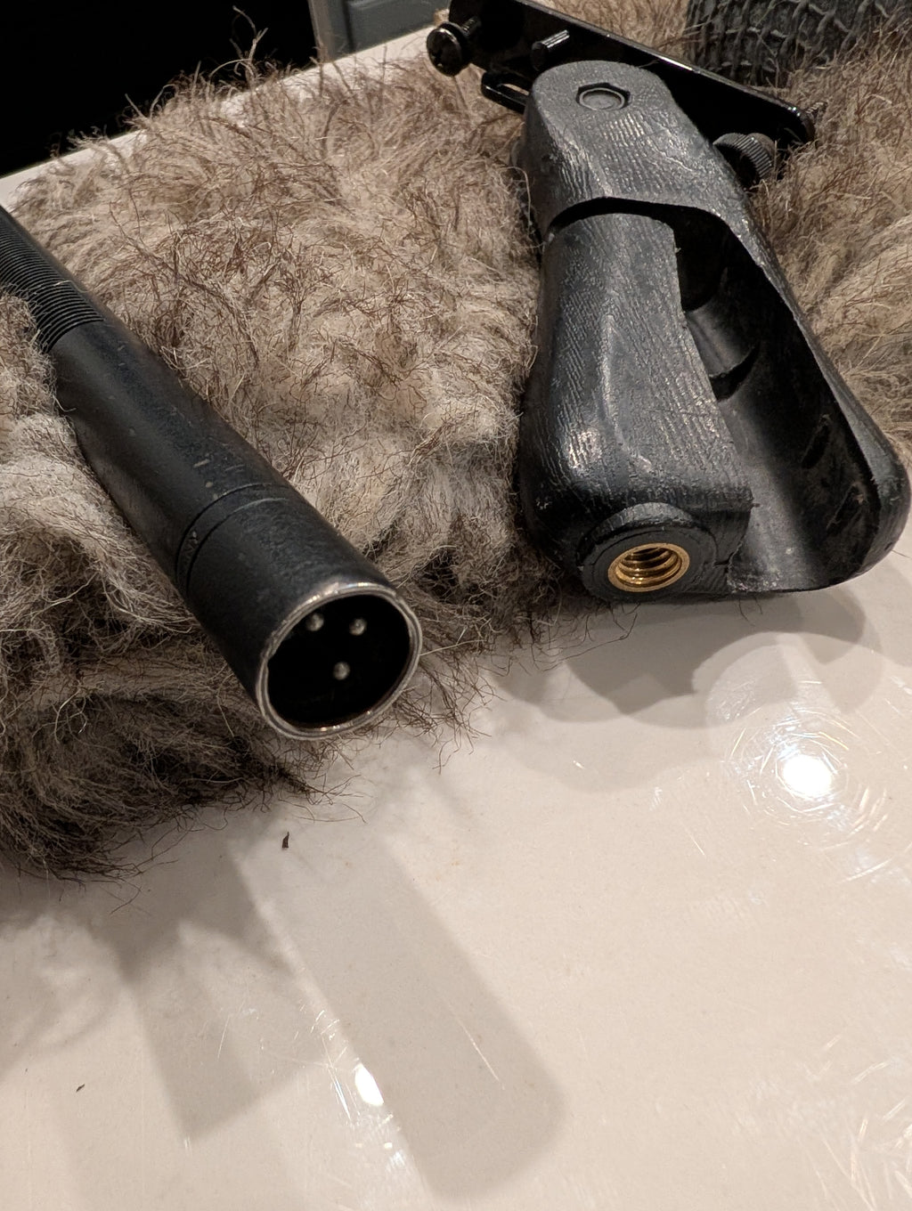 Sennheiser MKH 416-P48 Shotgun Microphone with Rycote windshield kit – photo 5 of 7