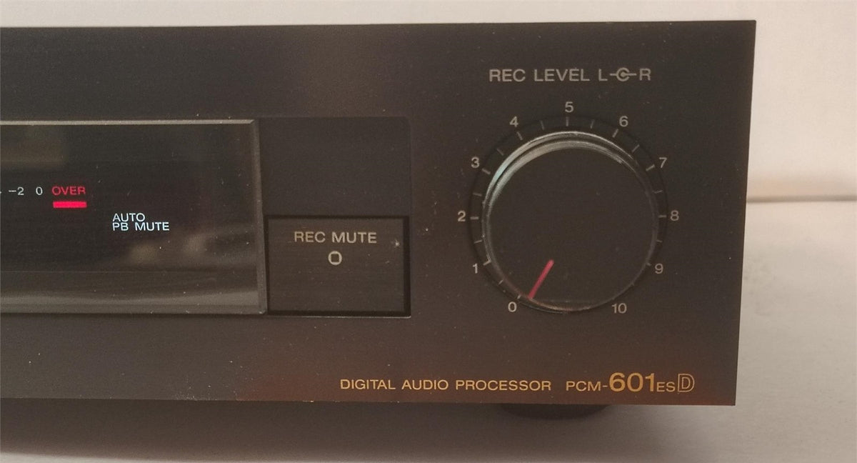 Sony PCM-601ESD Digital Audio Processor – photo 4 of 7