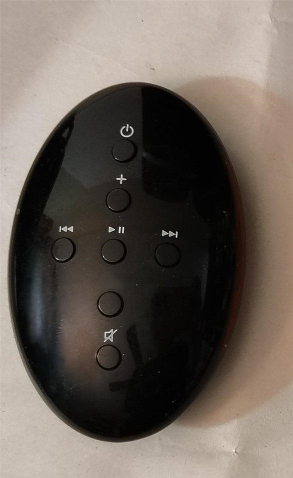Bowers & Wilkins MM-1 Desktop Speakers – photo 6 of 7