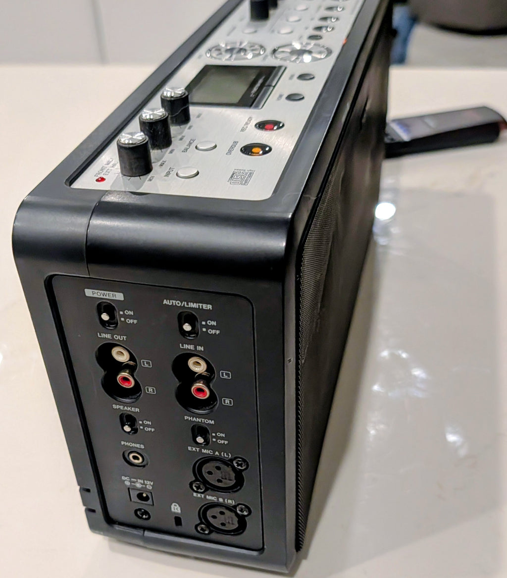 Tascam BB-1000CD CD/SD Recorder with remote – photo 3 of 6