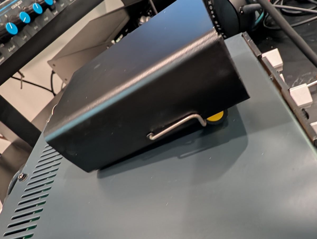 Sennheiser MZA 14 T-Power Supply – photo 5 of 5