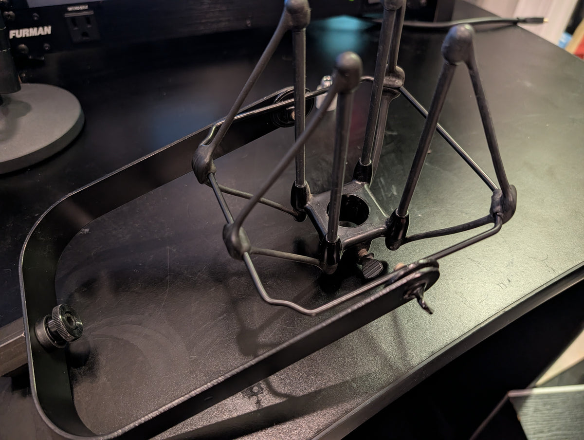 Electro-Voice 309A Shock Mount – photo 2 of 4